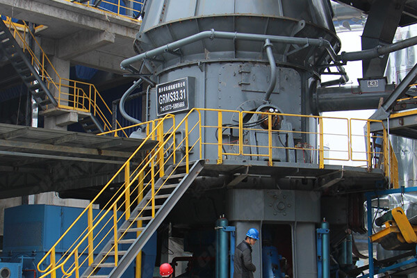 山西年產(chǎn)30萬(wàn)噸礦粉線主機(jī)設(shè)備