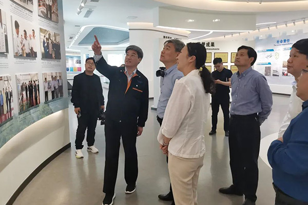 新鄉(xiāng)市委副書記王新軍蒞臨長城公司調(diào)研指導(dǎo)