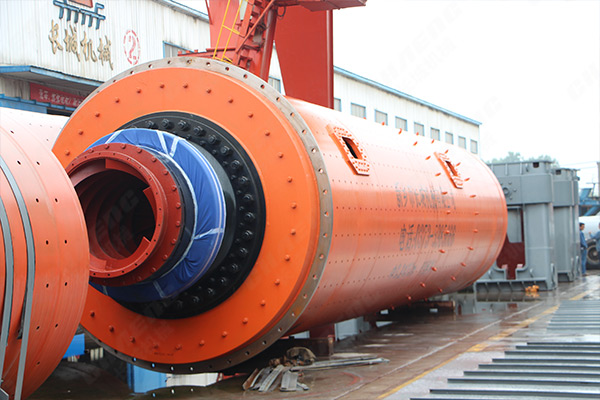 新鄉(xiāng)長城機(jī)械球磨機(jī)